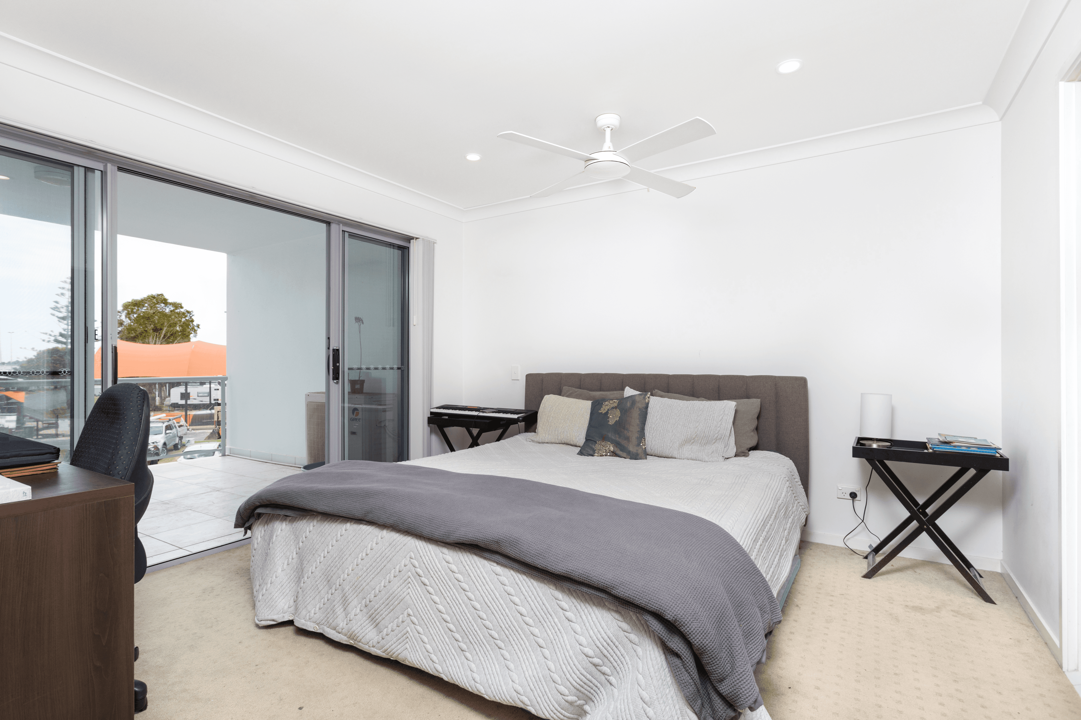 10/161 Marine Parade, SOUTHPORT, QLD 4215