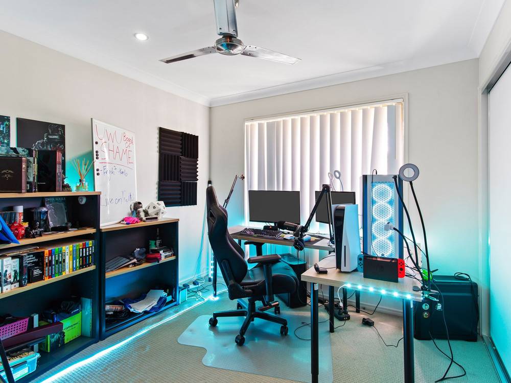 1 and 2/35 Kernel Road, NARANGBA, qld 4504
