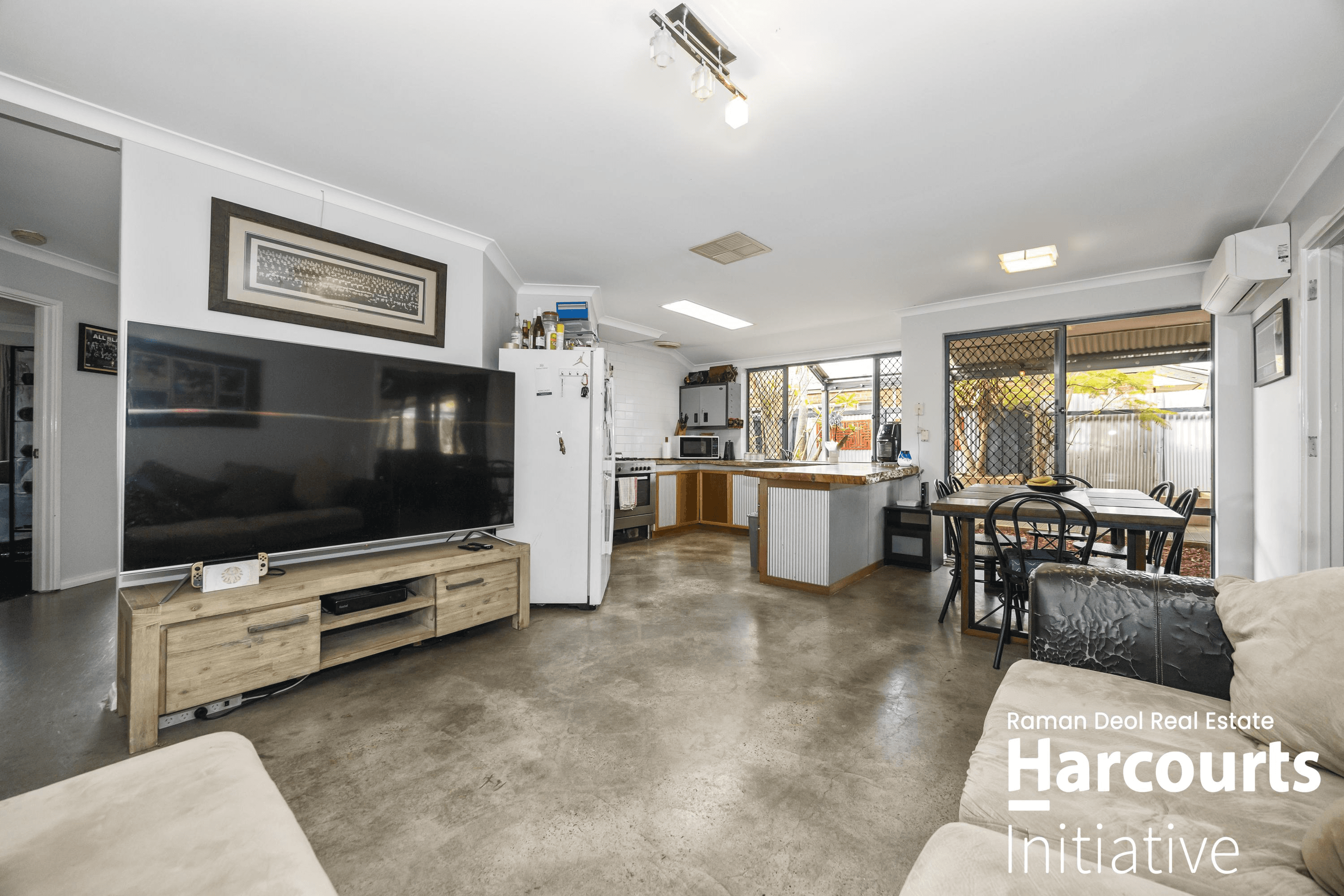 5 Honeyeater Terrace, ELLENBROOK, WA 6069