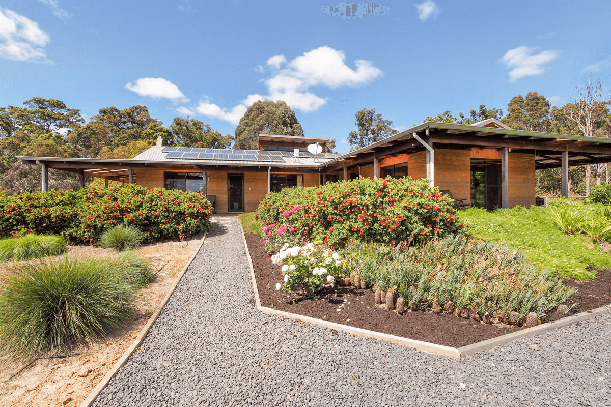 62 Rinns Road, Nannup, WA 6275