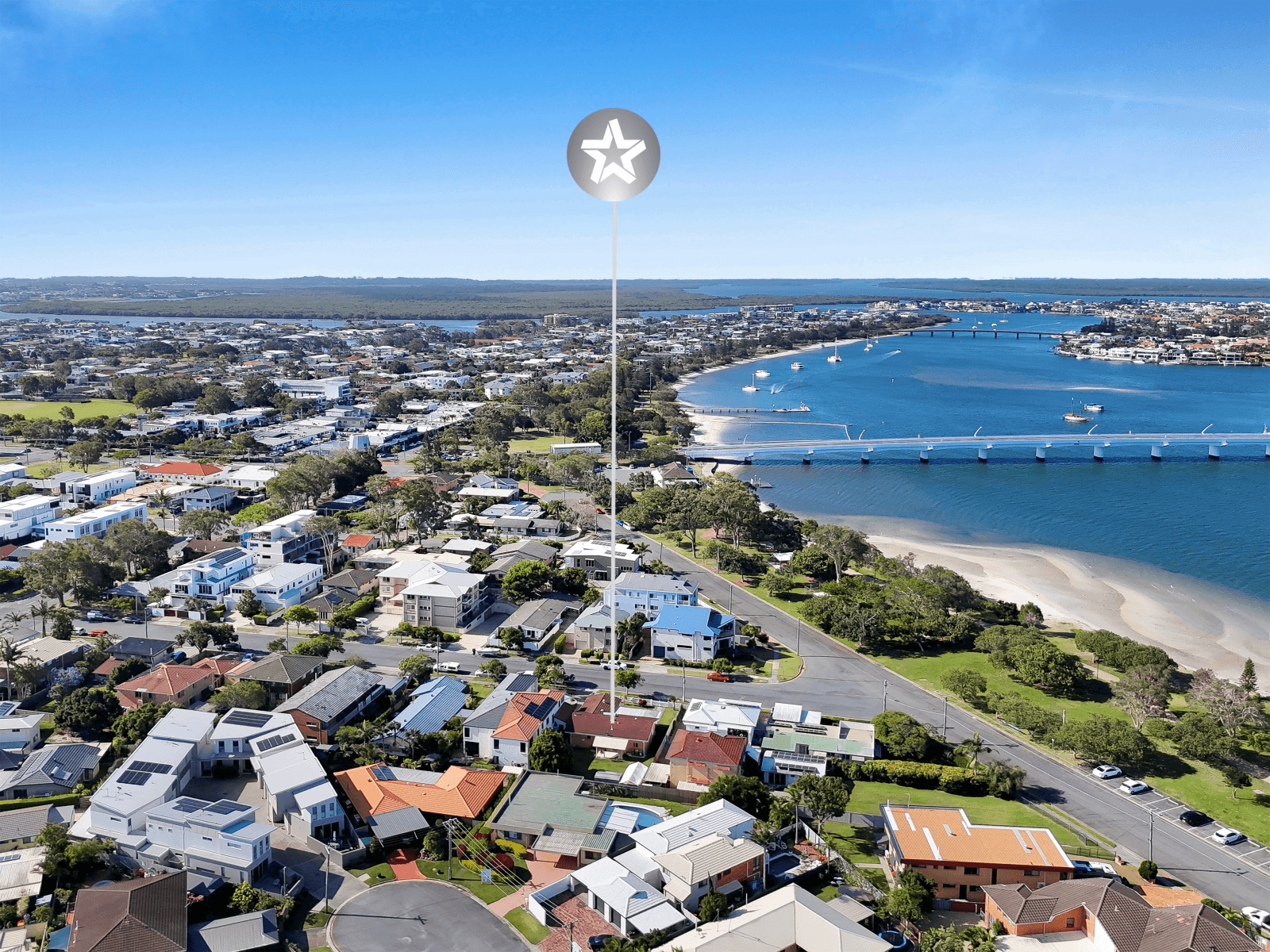 6 Errol Avenue, PARADISE POINT, QLD 4216