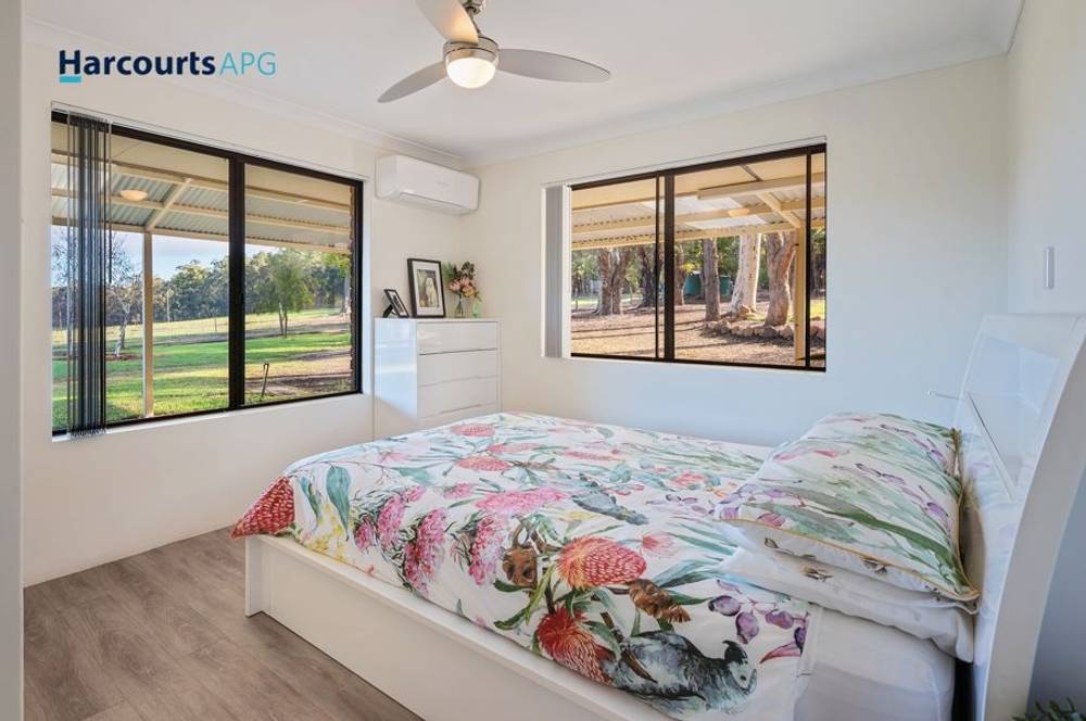 927 Collie-Preston Road, LYALLS MILL, WA 6225