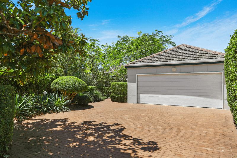 33 Albany Street, POINT FREDERICK, NSW 2250