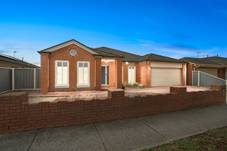 13 Two Creek Drive, EPPING, VIC 3076