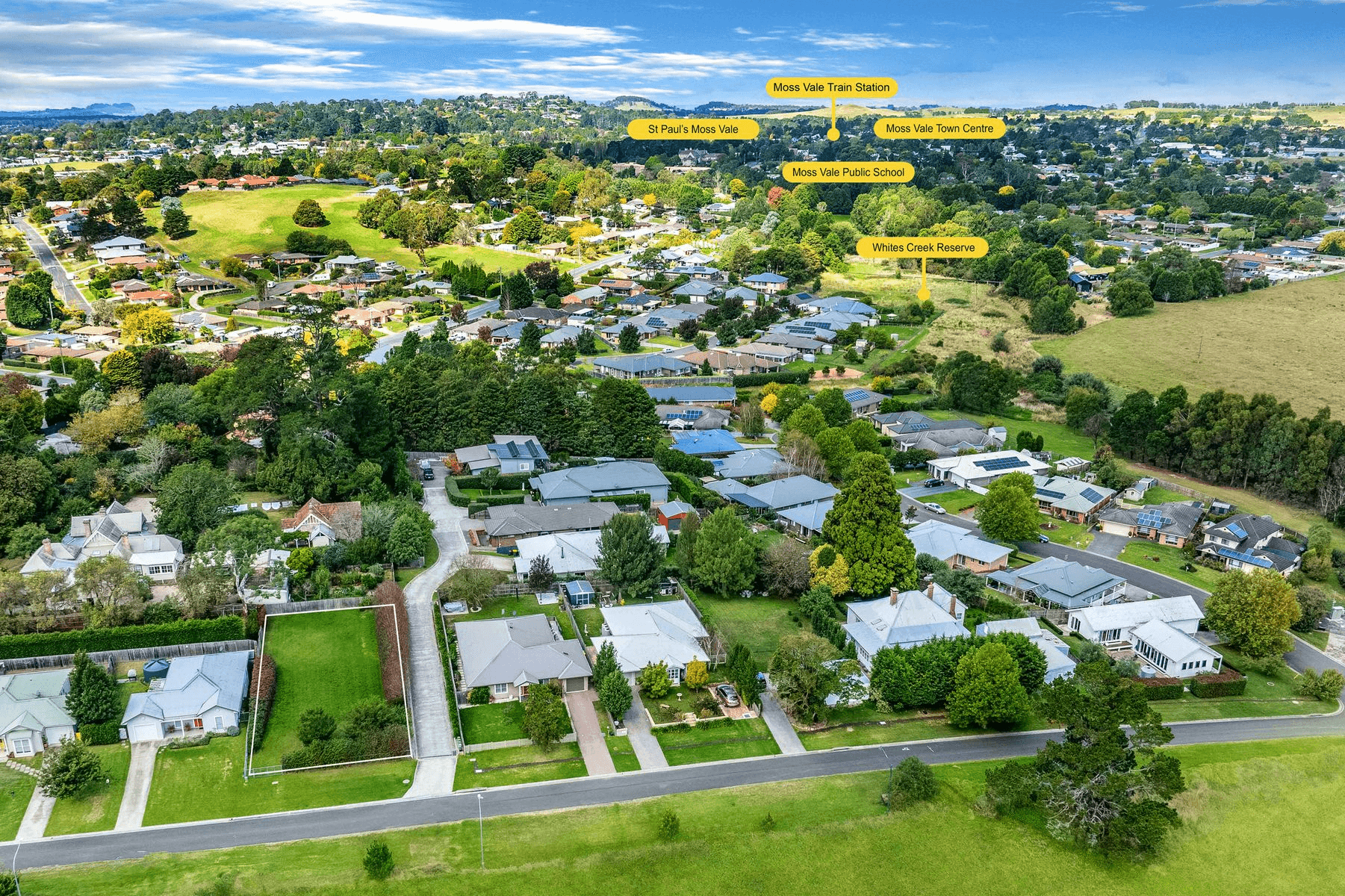 13 Gibbons Road, MOSS VALE, NSW 2577