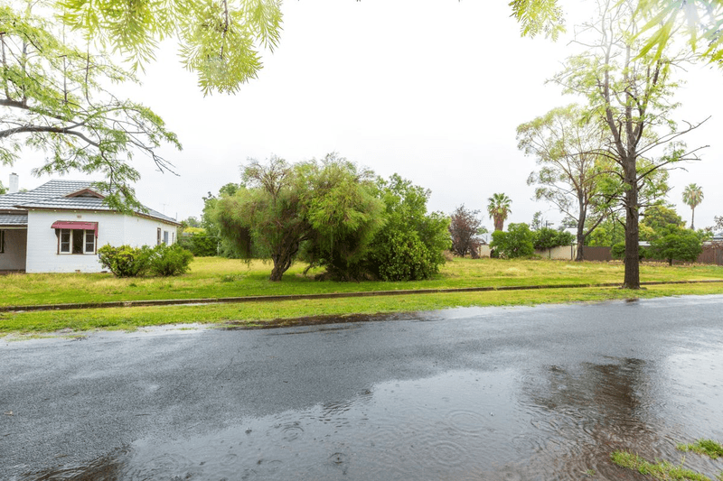 7 Munro St, CULCAIRN, NSW 2660