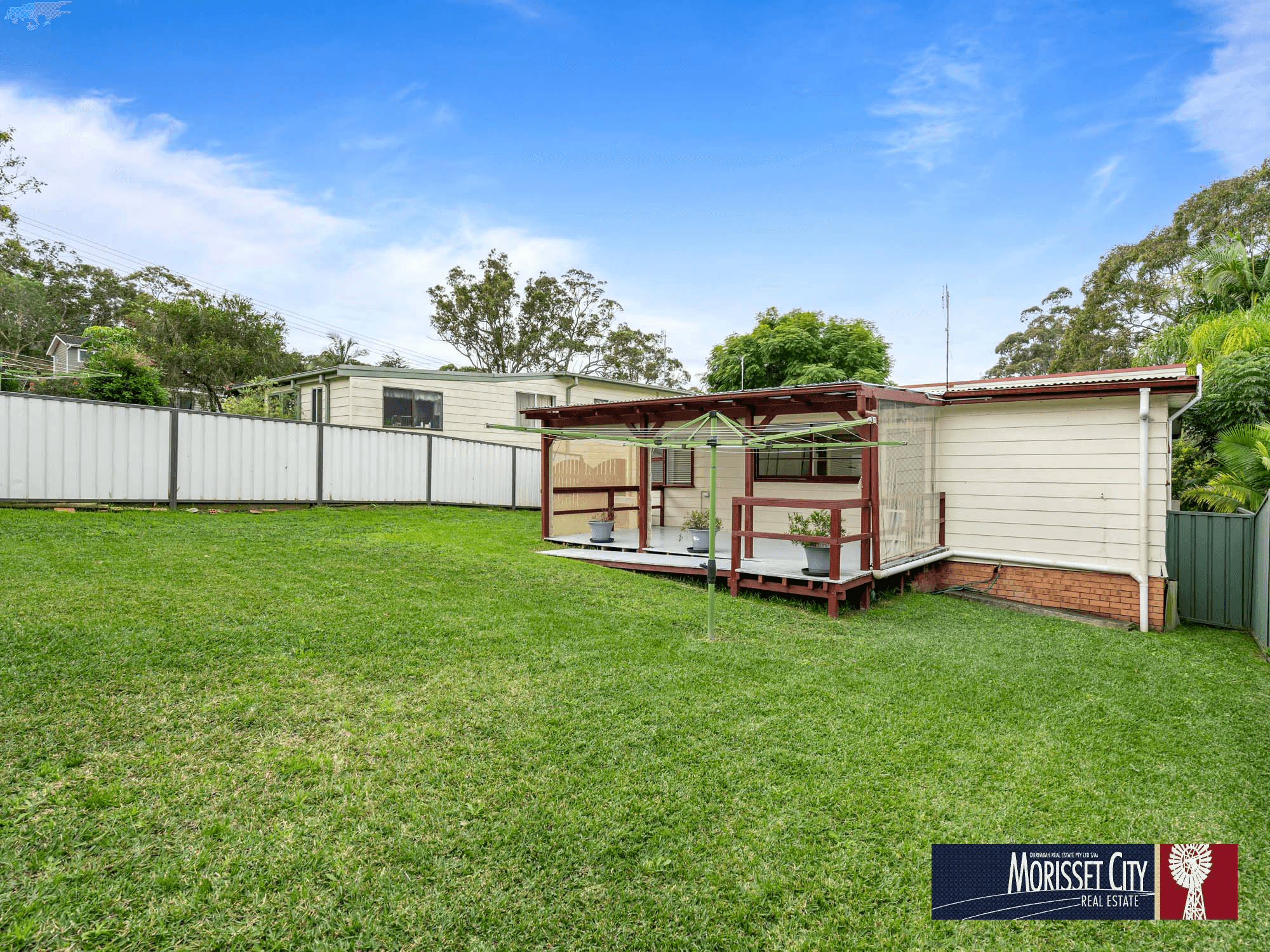 4 Maipoona Road, MIRRABOOKA, NSW 2264