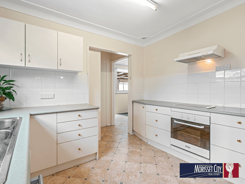 4 Maipoona Road, MIRRABOOKA, NSW 2264