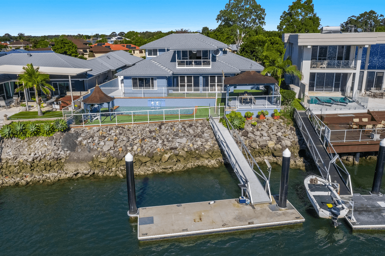 19 Edgewater Close, YAMBA, NSW 2464