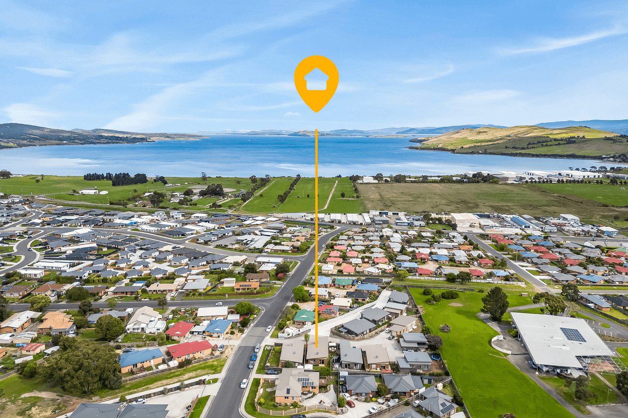 2/15 Horsham Road, OAKDOWNS, TAS 7019