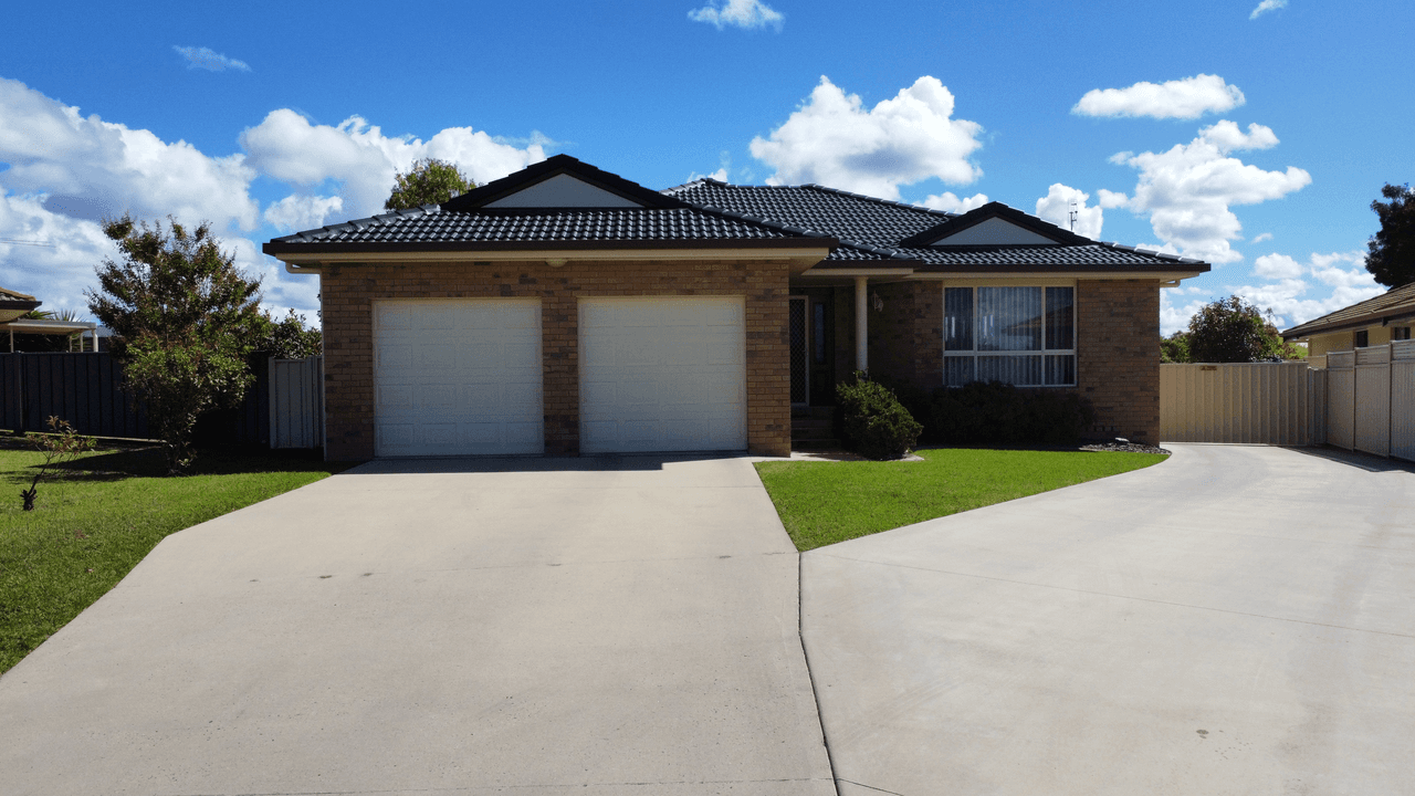 25 Crestview Place, INVERELL, NSW 2360