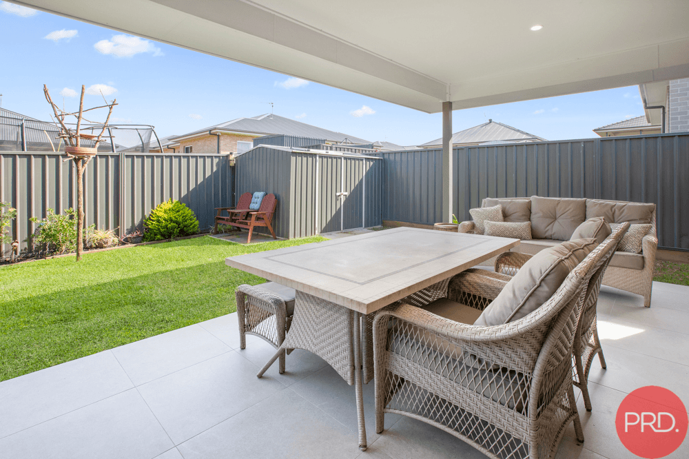 5 Stayard Drive, LARGS, NSW 2320