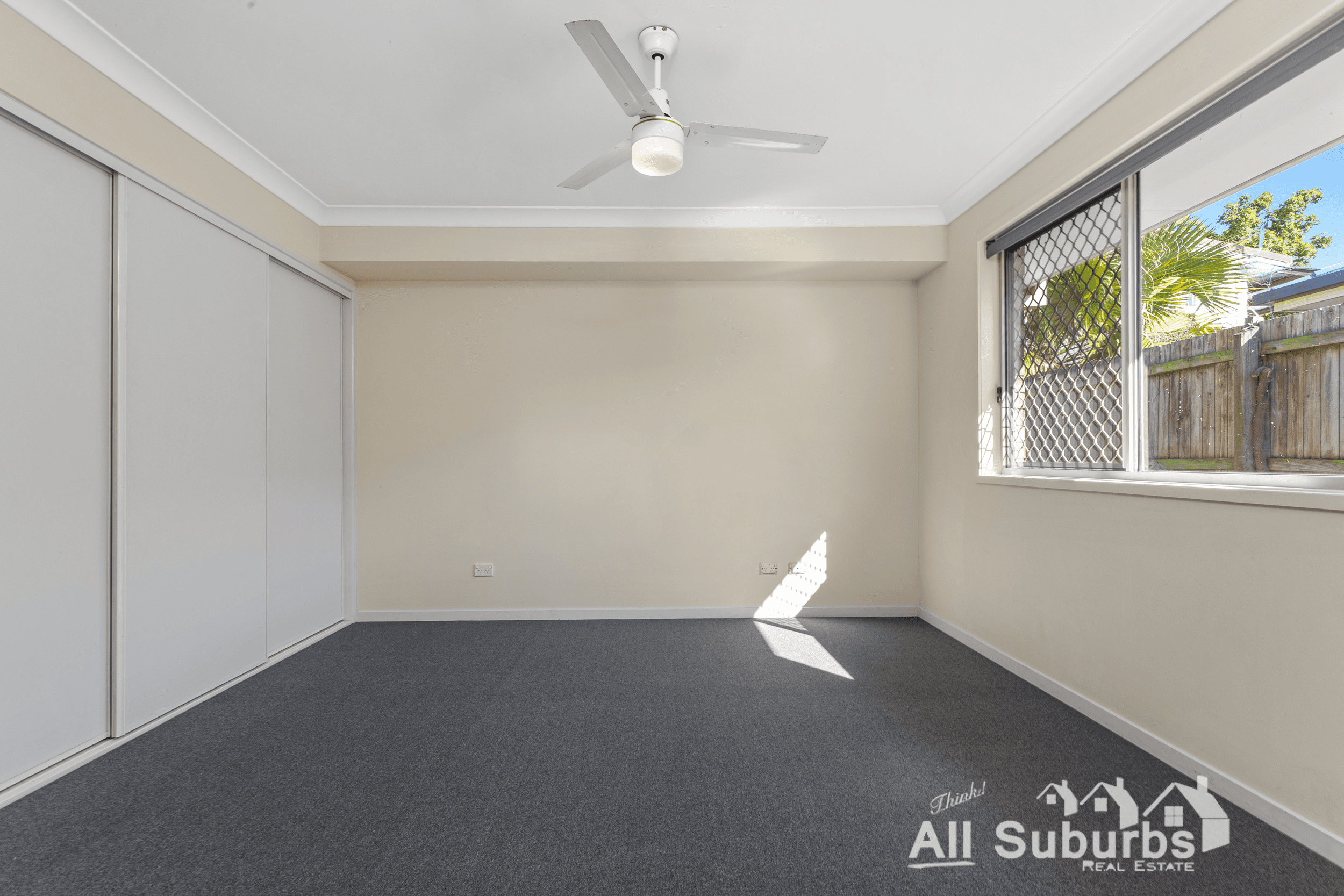 3 Highfields Court, LOGANLEA, QLD 4131