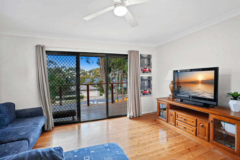 43 Tuggerawong Road, WYONGAH, NSW 2259