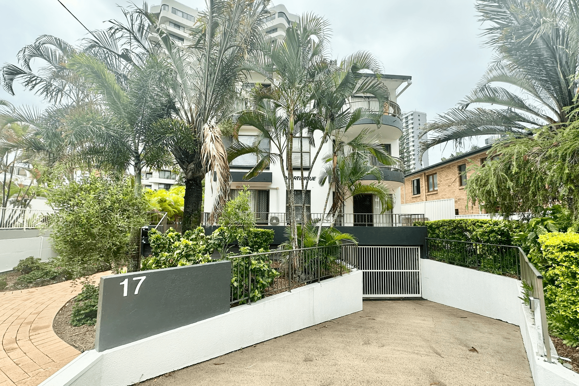 2/17 Frederick Street, Surfers Paradise, QLD 4217
