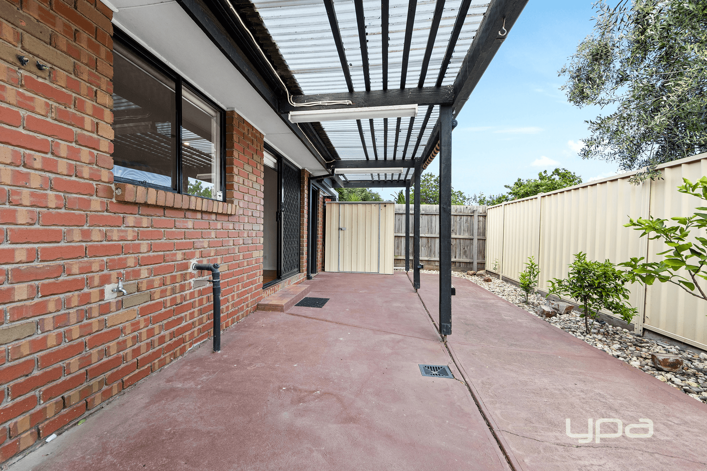 2/37 Galena Crescent, KINGS PARK, VIC 3021