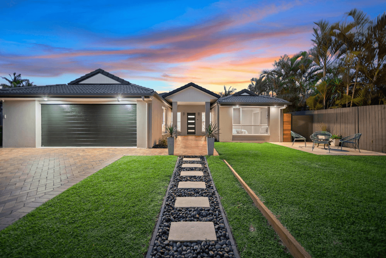 38 Wedgebill Parade, BURLEIGH WATERS, QLD 4220