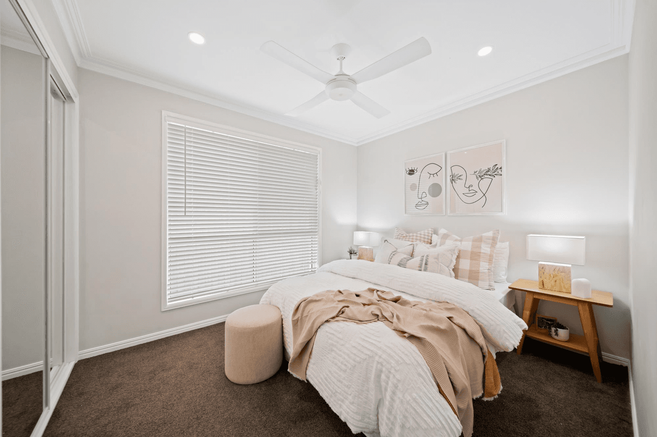 38 Wedgebill Parade, BURLEIGH WATERS, QLD 4220