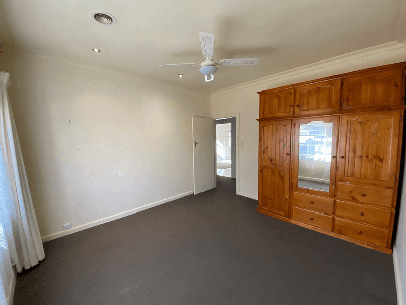 52 Lambie Street, Cooma, NSW 2630