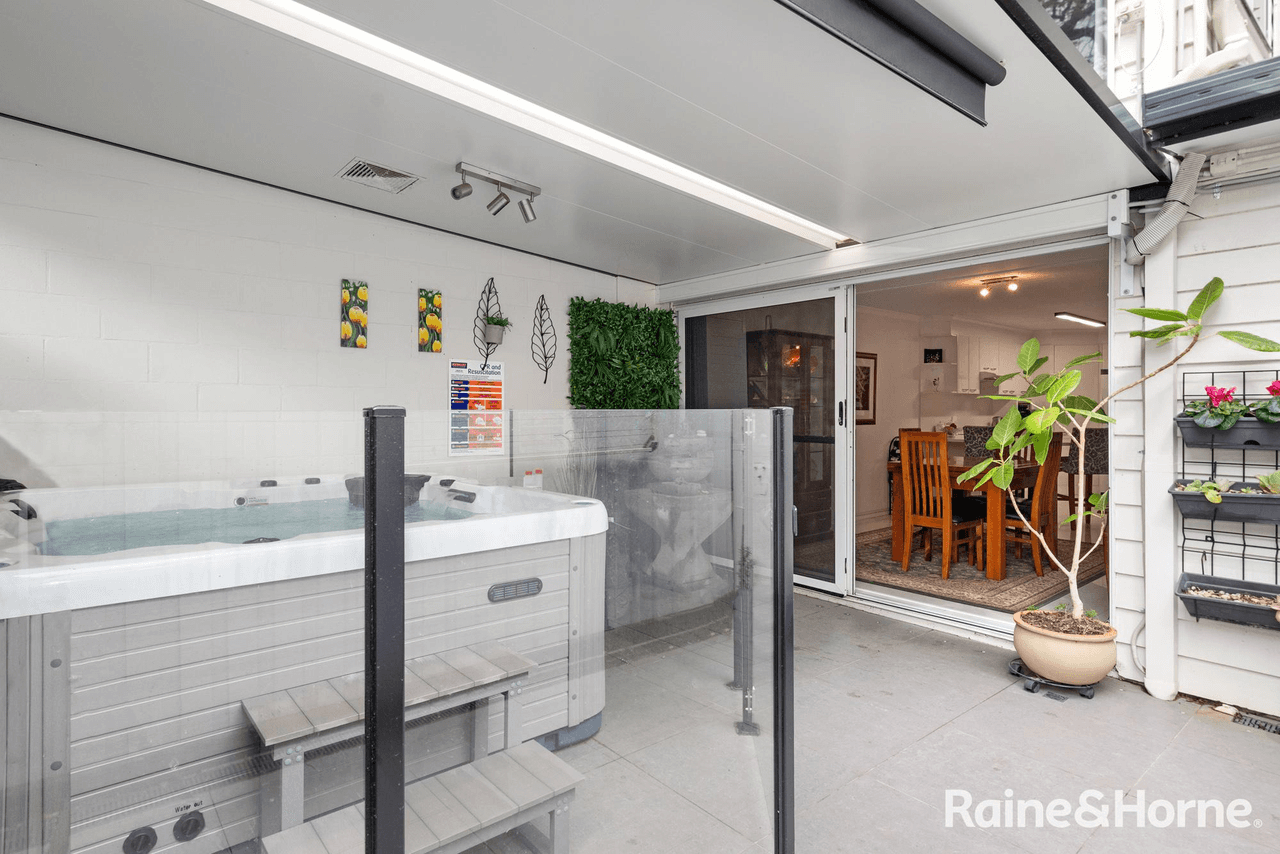 2/47 Josling Street, TOOWONG, QLD 4066