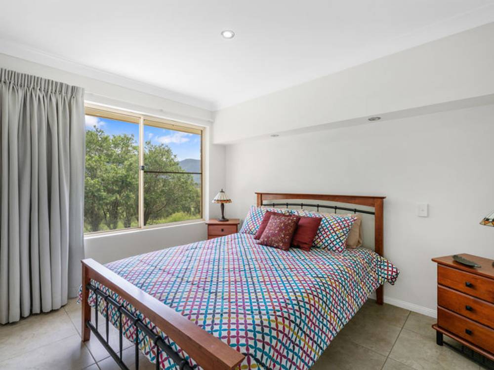 346 Pinnacle Road, PUMPENBIL, NSW 2484