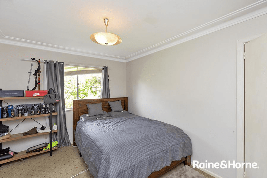 42 Erwin Street, TAMWORTH, NSW 2340