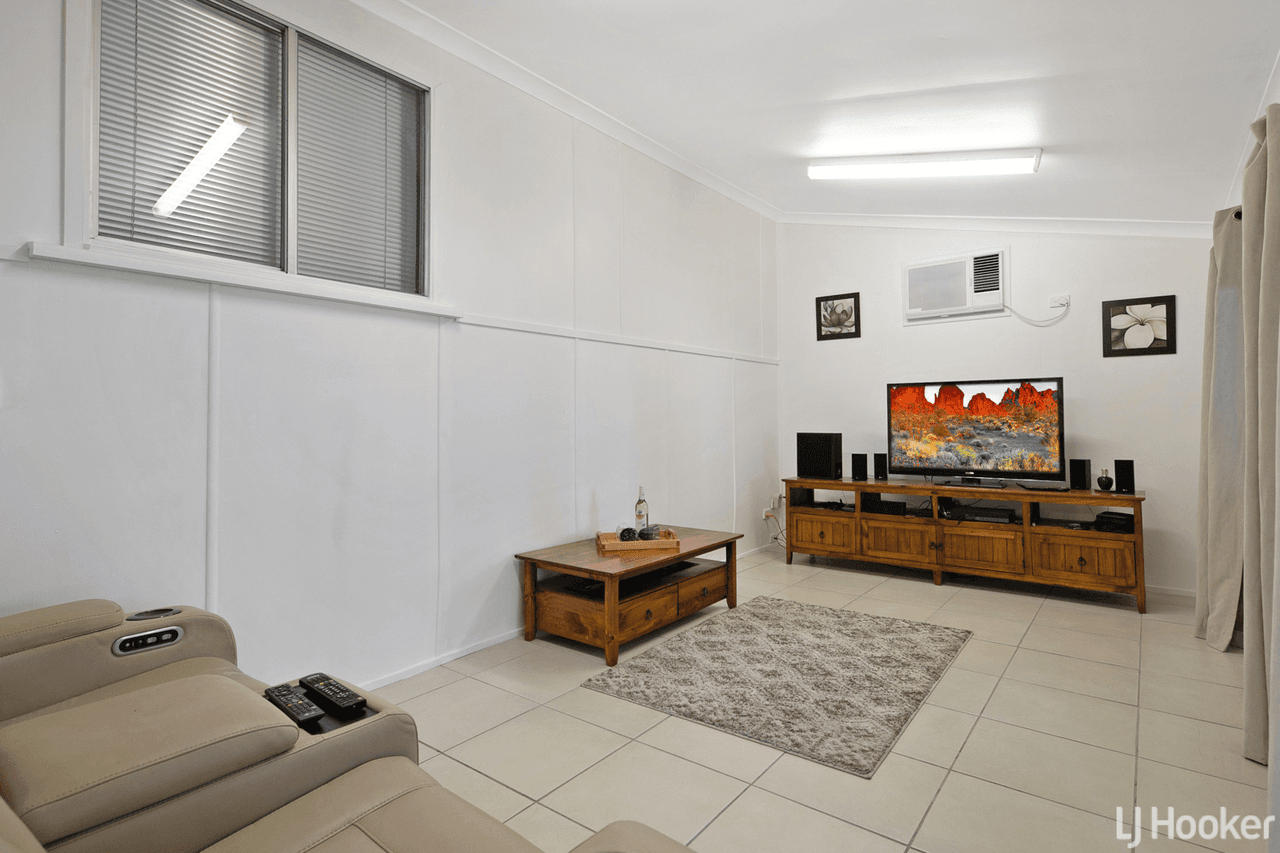 182 Richardson Road, PARK AVENUE, QLD 4701