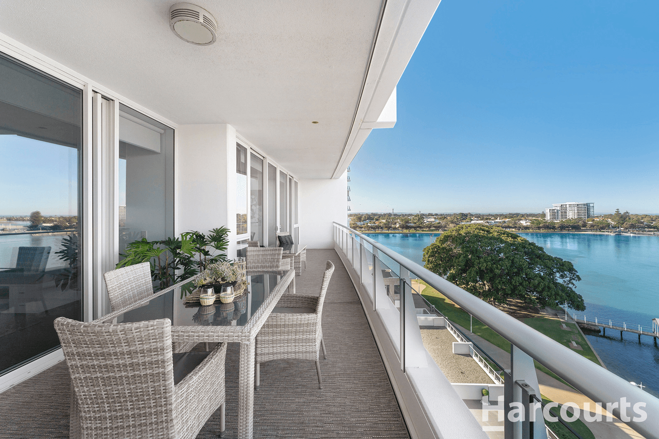 802/5 Marco Polo Drive, MANDURAH, WA 6210