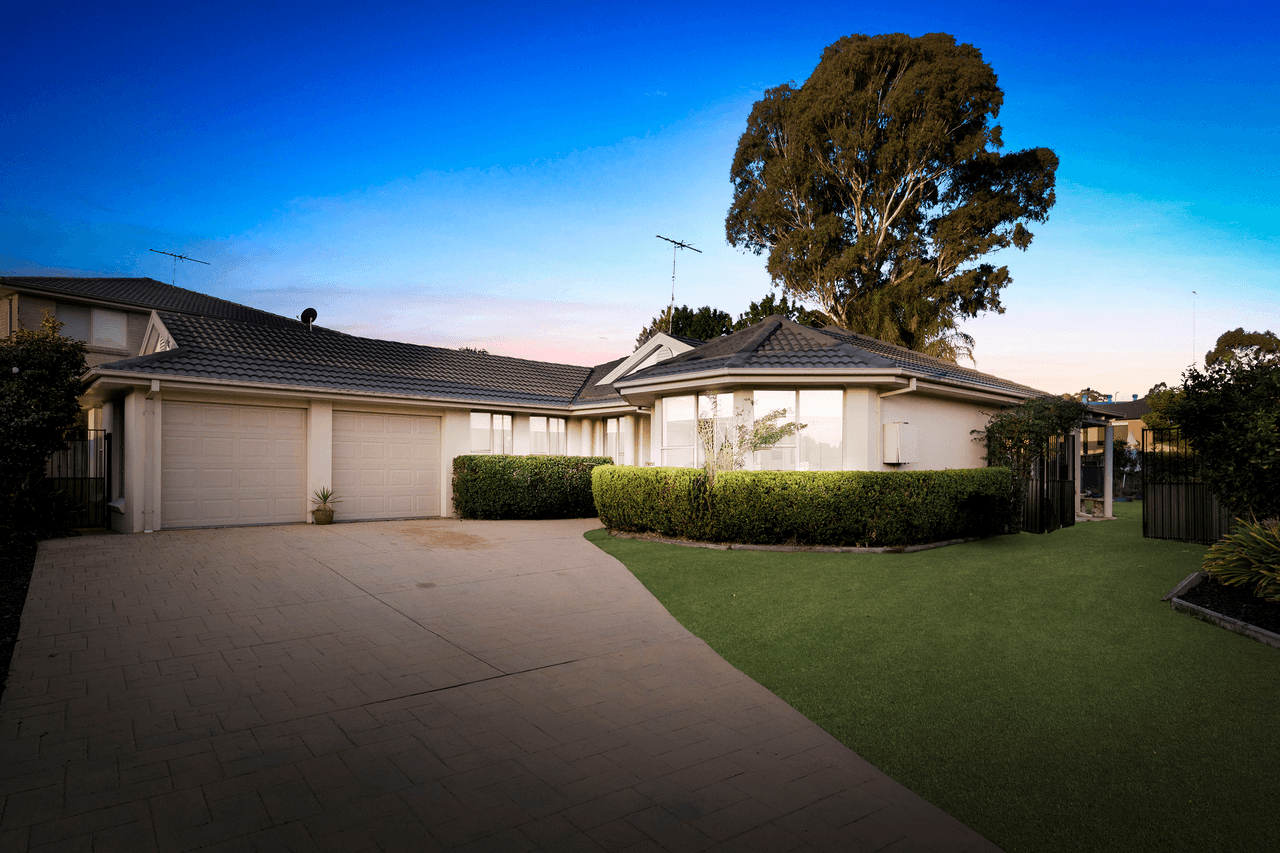 10 Barnes Place, ROUSE HILL, NSW 2155