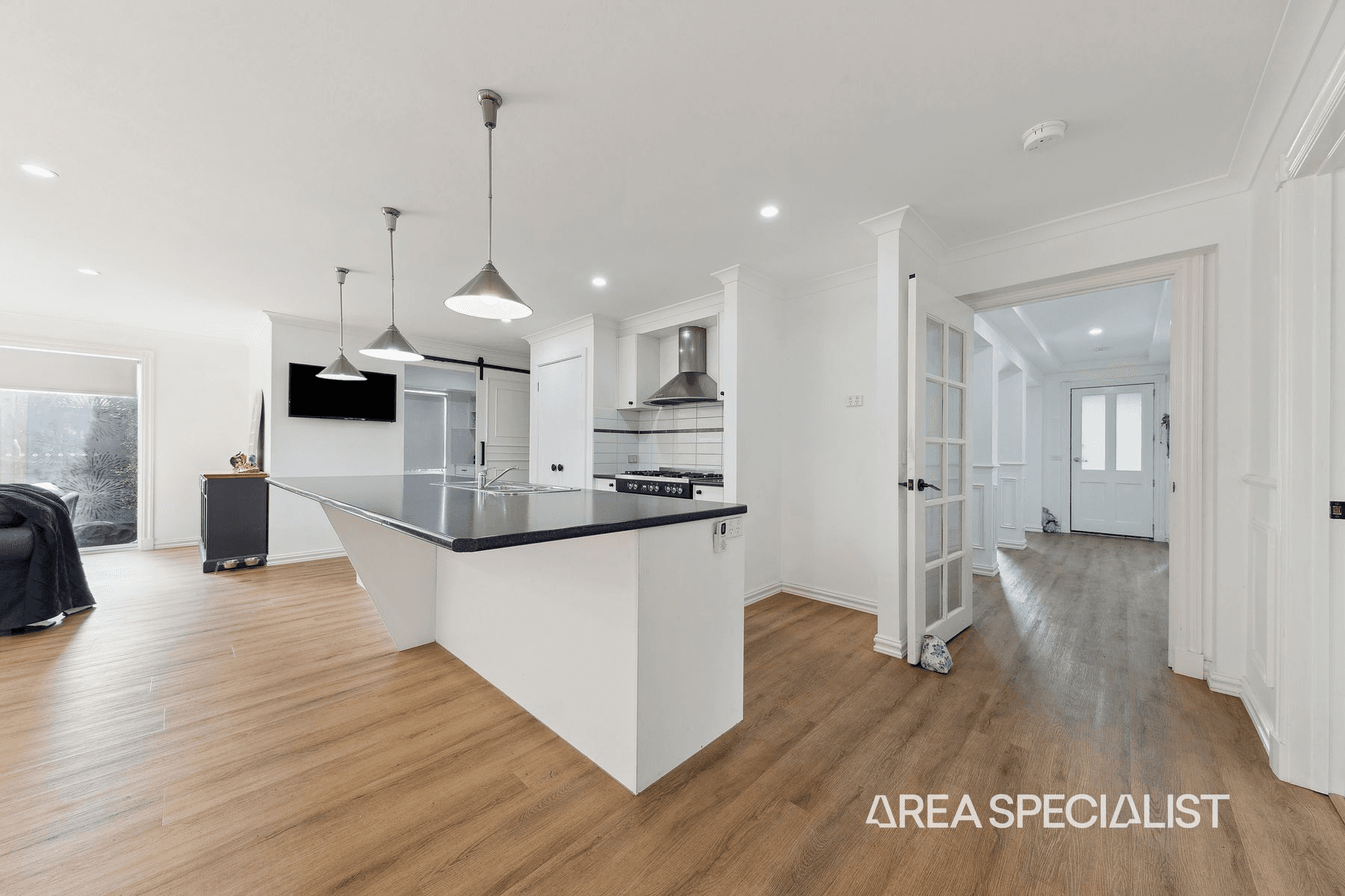 8 Caspian Chase, Pakenham, VIC 3810