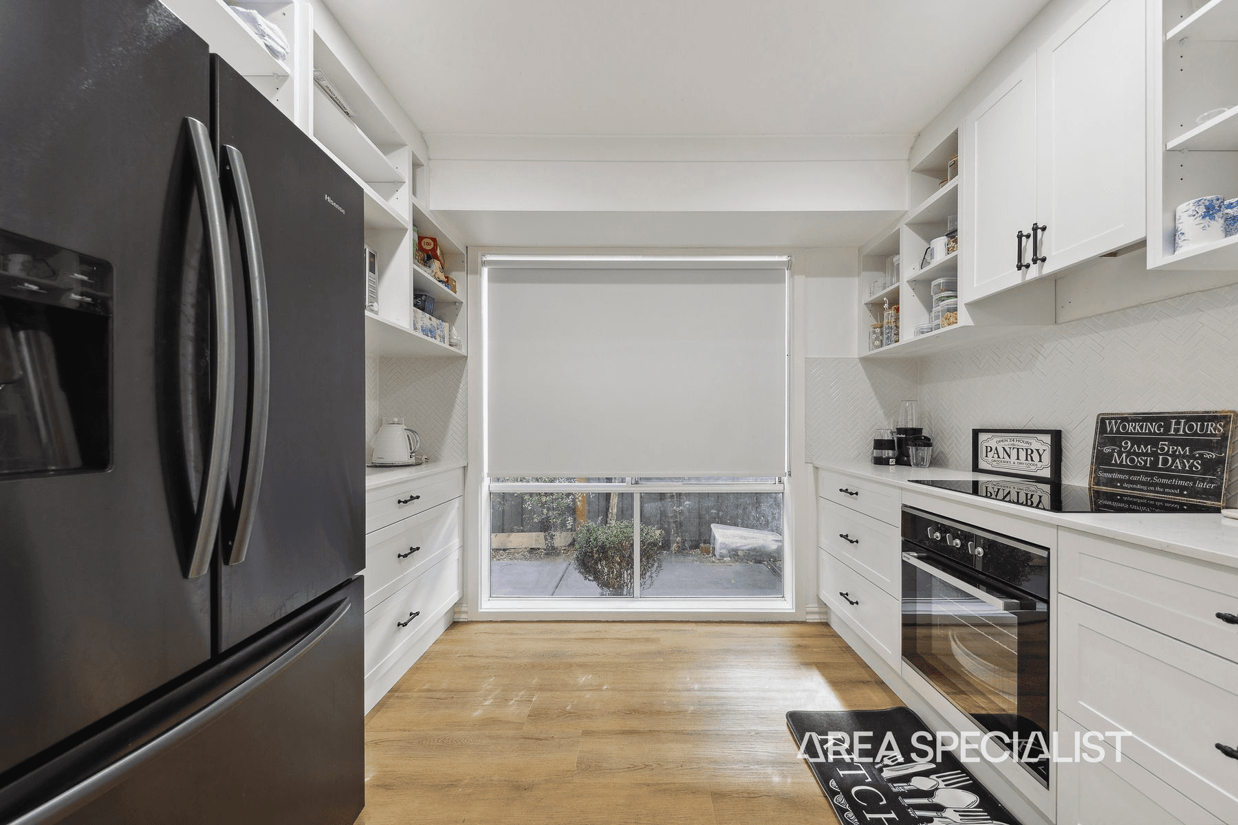 8 Caspian Chase, Pakenham, VIC 3810