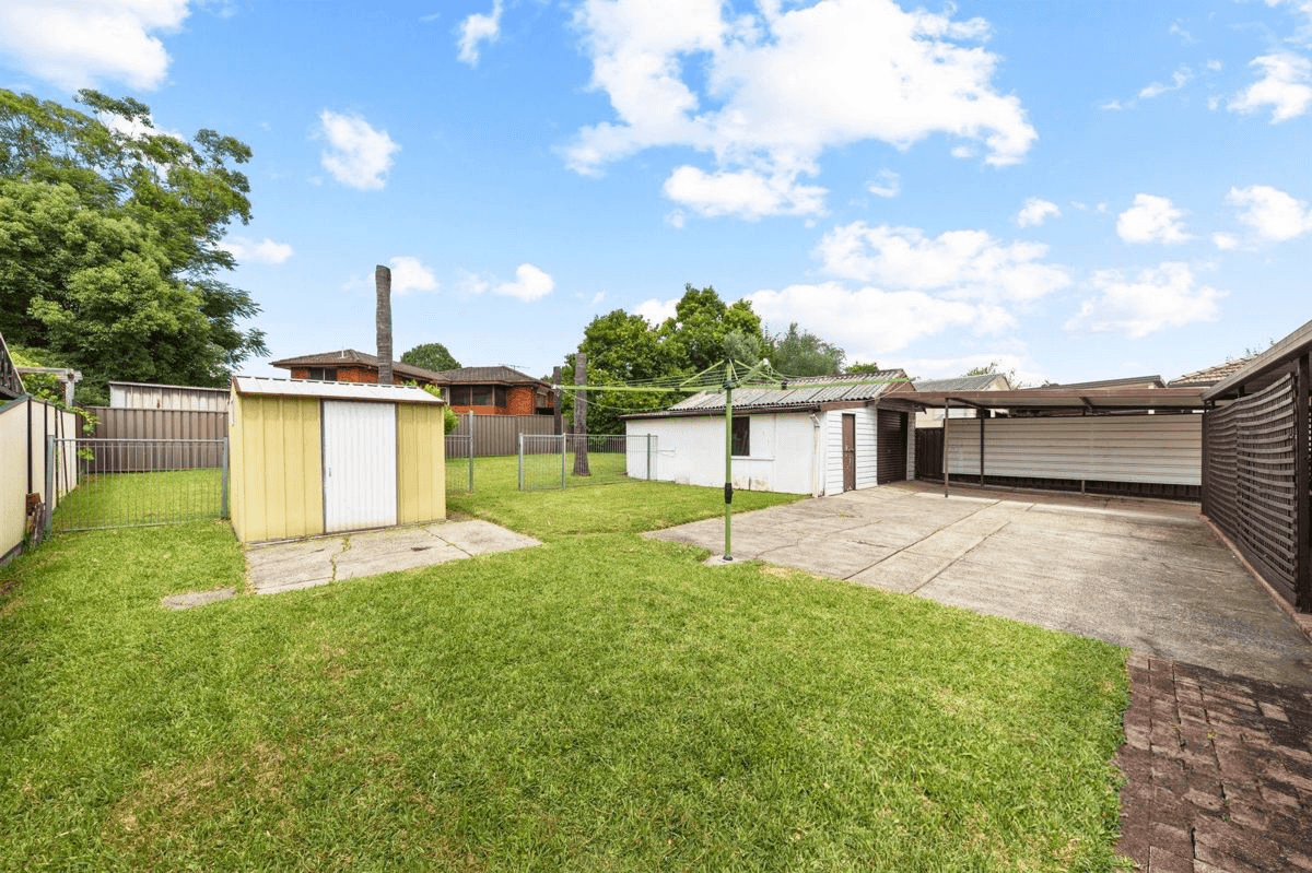 66 Irrigation Road, MERRYLANDS, NSW 2160