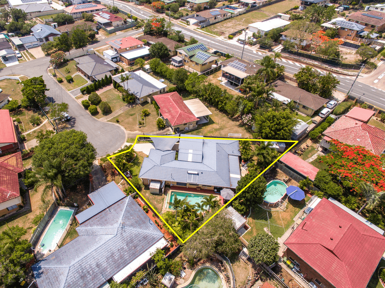 8 Kirby Court, ROCHEDALE SOUTH, QLD 4123