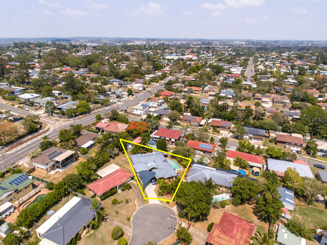 8 Kirby Court, ROCHEDALE SOUTH, QLD 4123