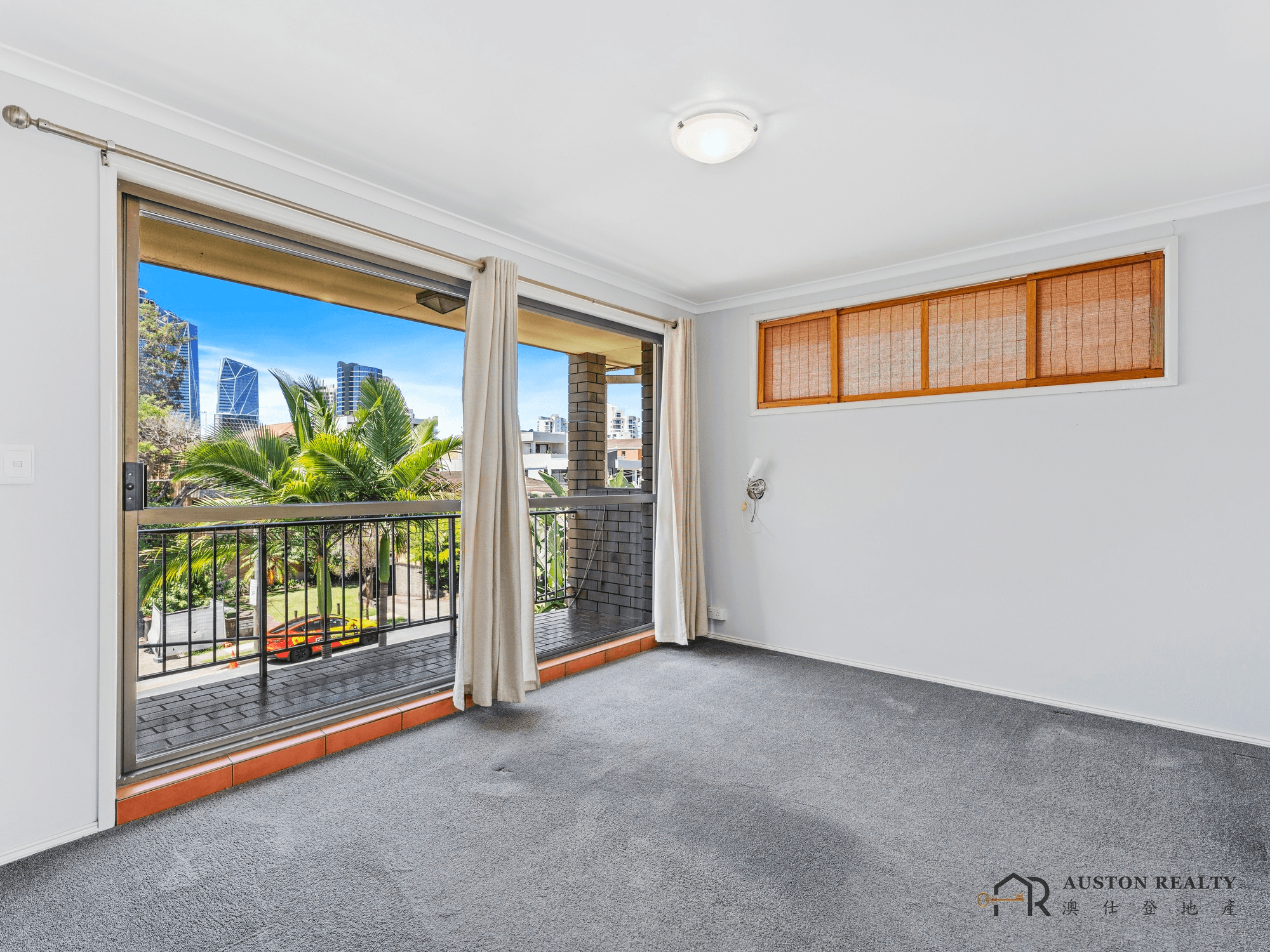 5/16 ROSEWOOD AVENUE, BROADBEACH, QLD 4218