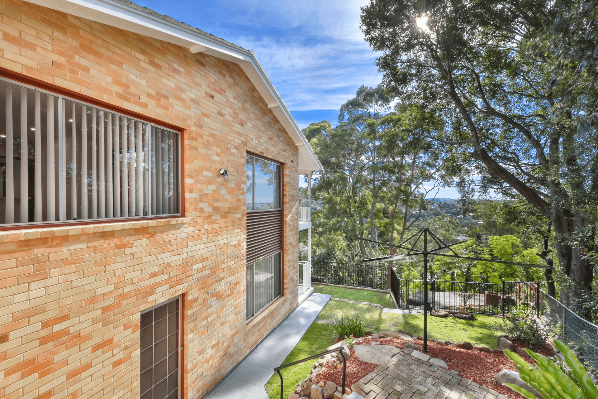 33 Bluegum Crescent, Frenchs Forest, NSW 2086