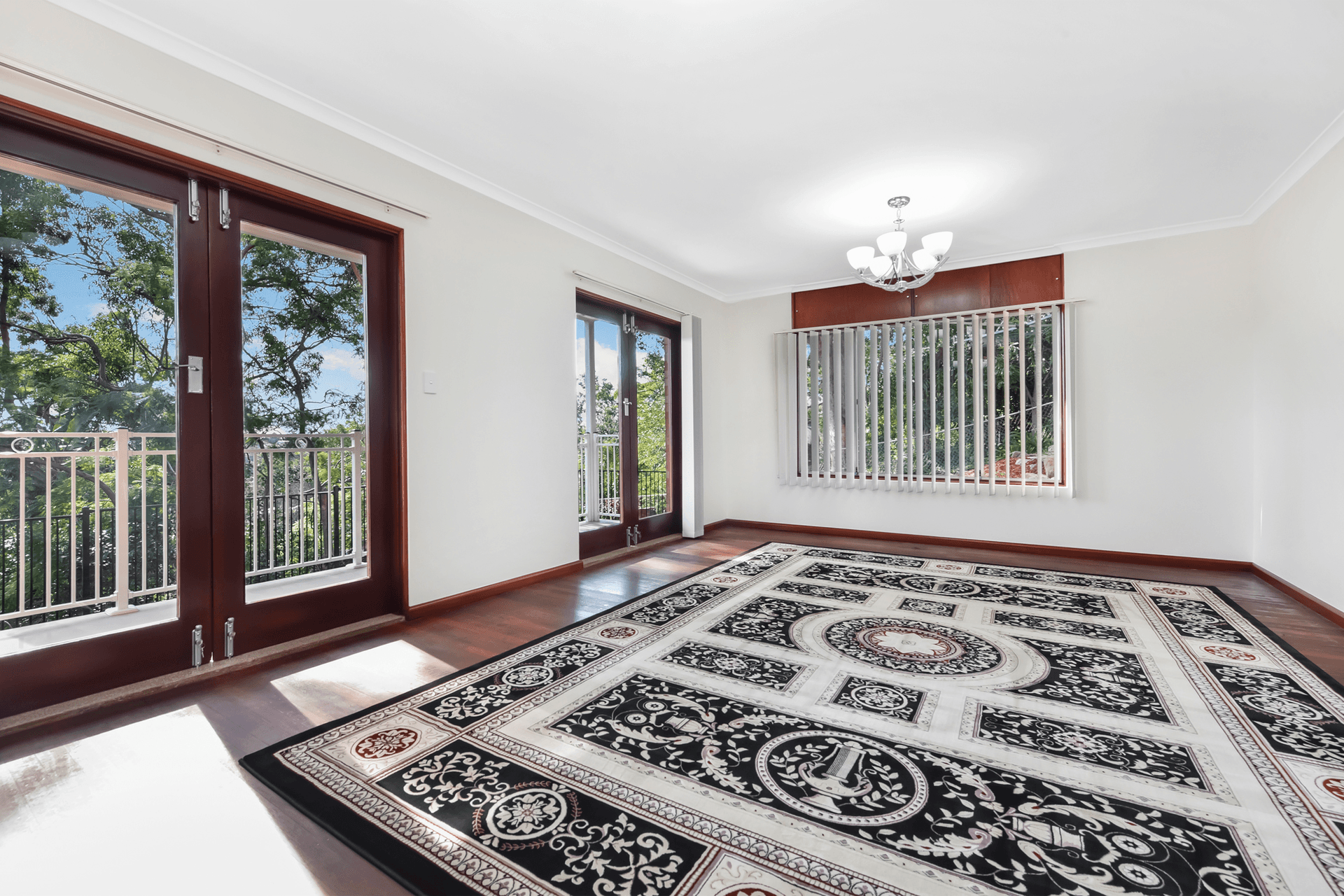 33 Bluegum Crescent, Frenchs Forest, NSW 2086