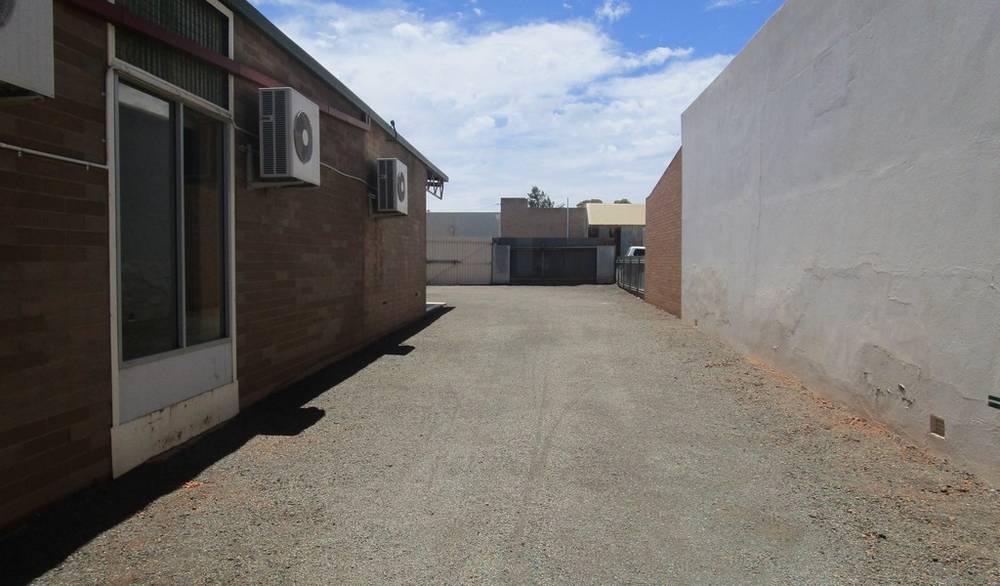 13-15 Wilson Street, KALGOORLIE, WA 6430