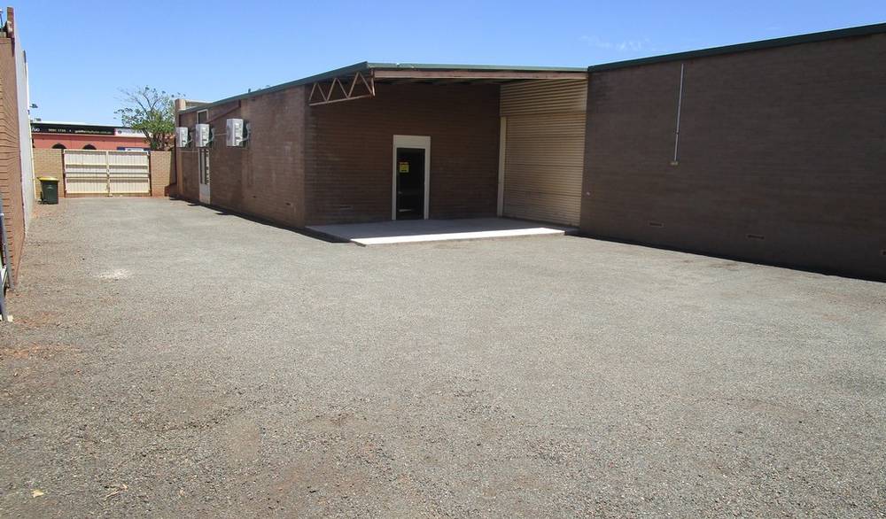 13-15 Wilson Street, KALGOORLIE, WA 6430