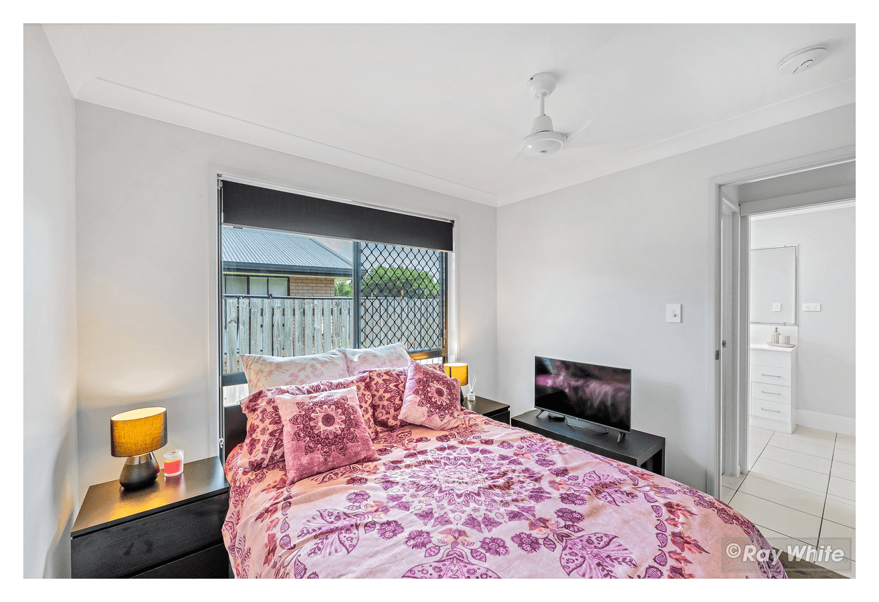 4 Jomarant Place, KAWANA, QLD 4701