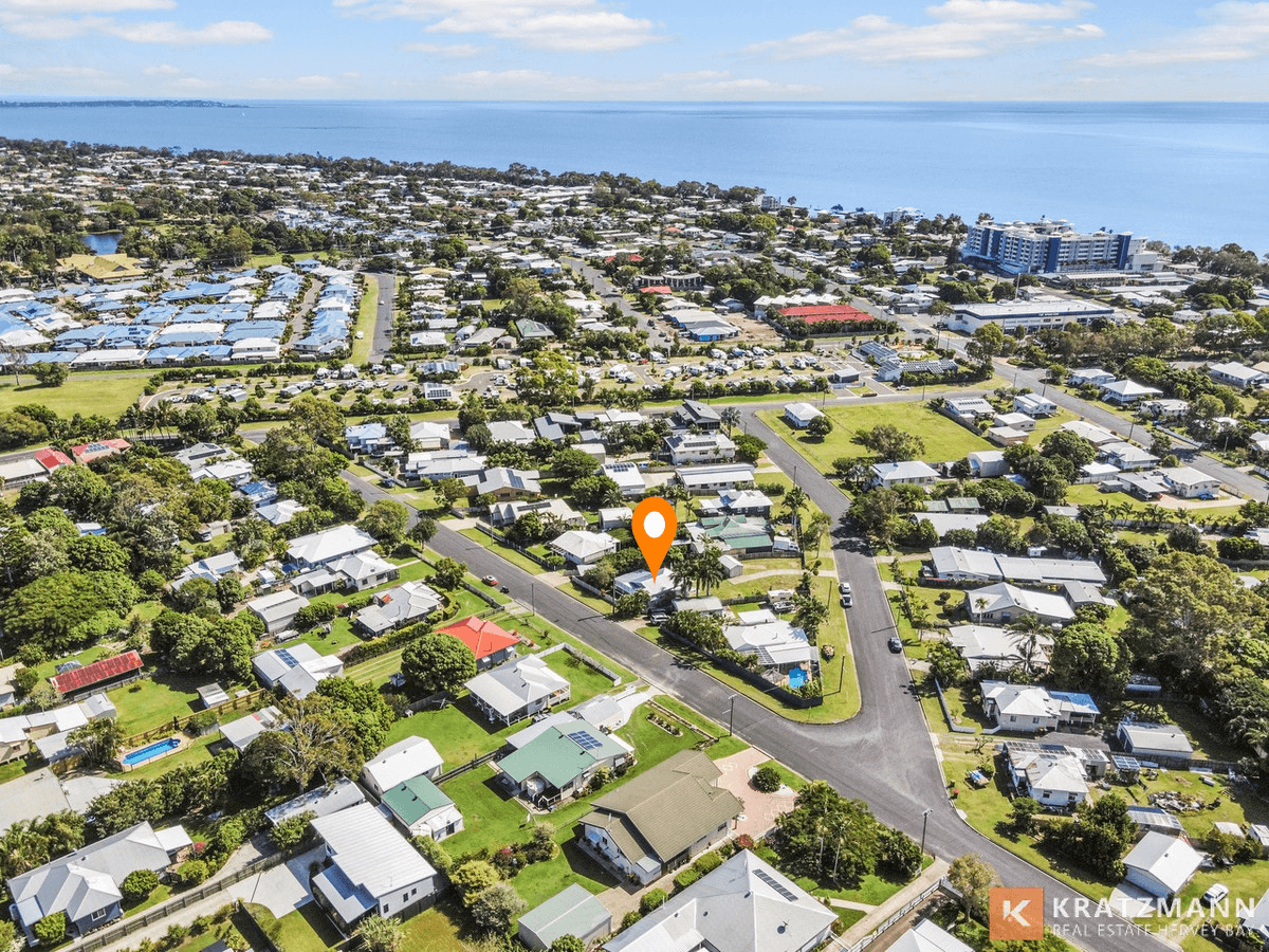 28 Kent Street, Urangan, QLD 4655