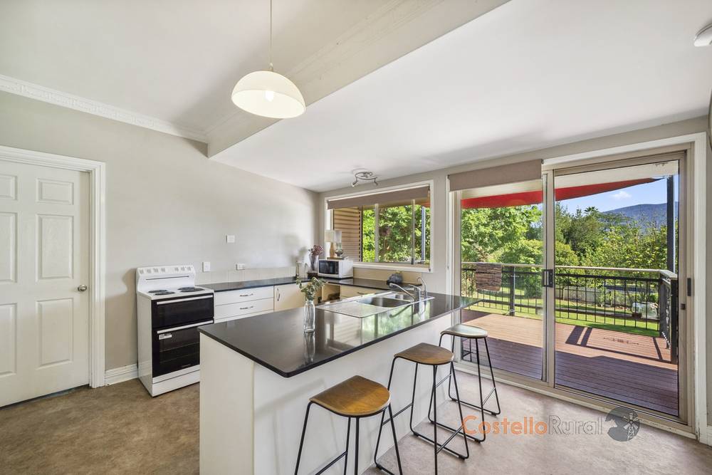 11 Younghusband St, Corryong, VIC 3707