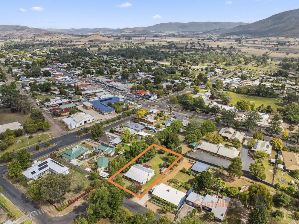 11 Younghusband St, Corryong, VIC 3707