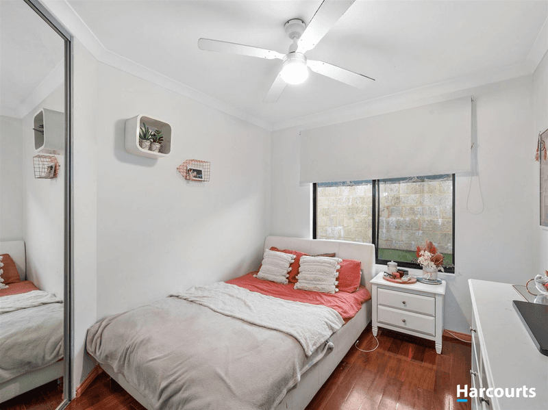 2 Lilly Pilly Lookout, Halls Head, WA 6210