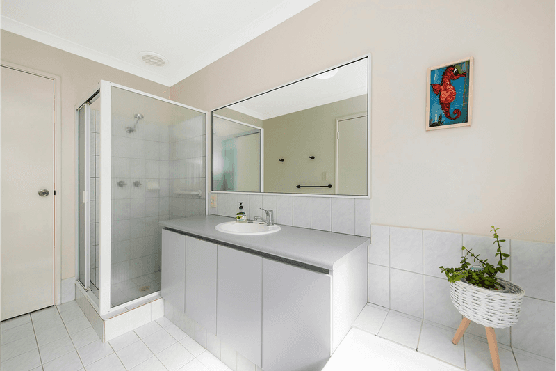 Unit 8/12 Heron Place, MADDINGTON, WA 6109