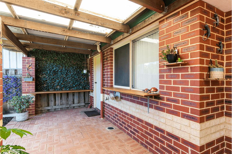 Unit 8/12 Heron Place, MADDINGTON, WA 6109