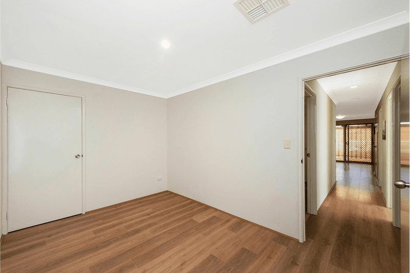 Unit 8/12 Heron Place, MADDINGTON, WA 6109