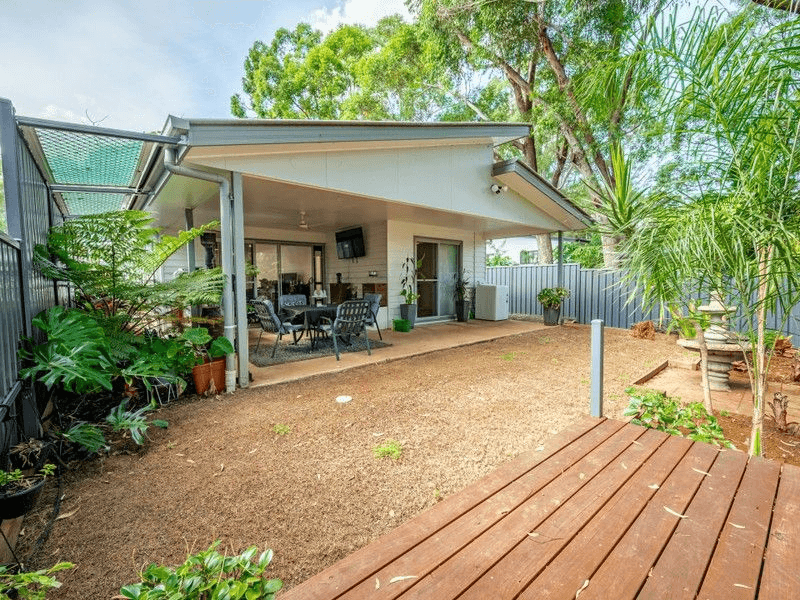 21 LAU STREET, RUSSELL ISLAND, QLD 4184