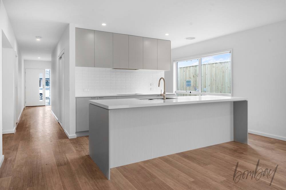 16 Cheddar Street, DONNYBROOK, VIC 3064