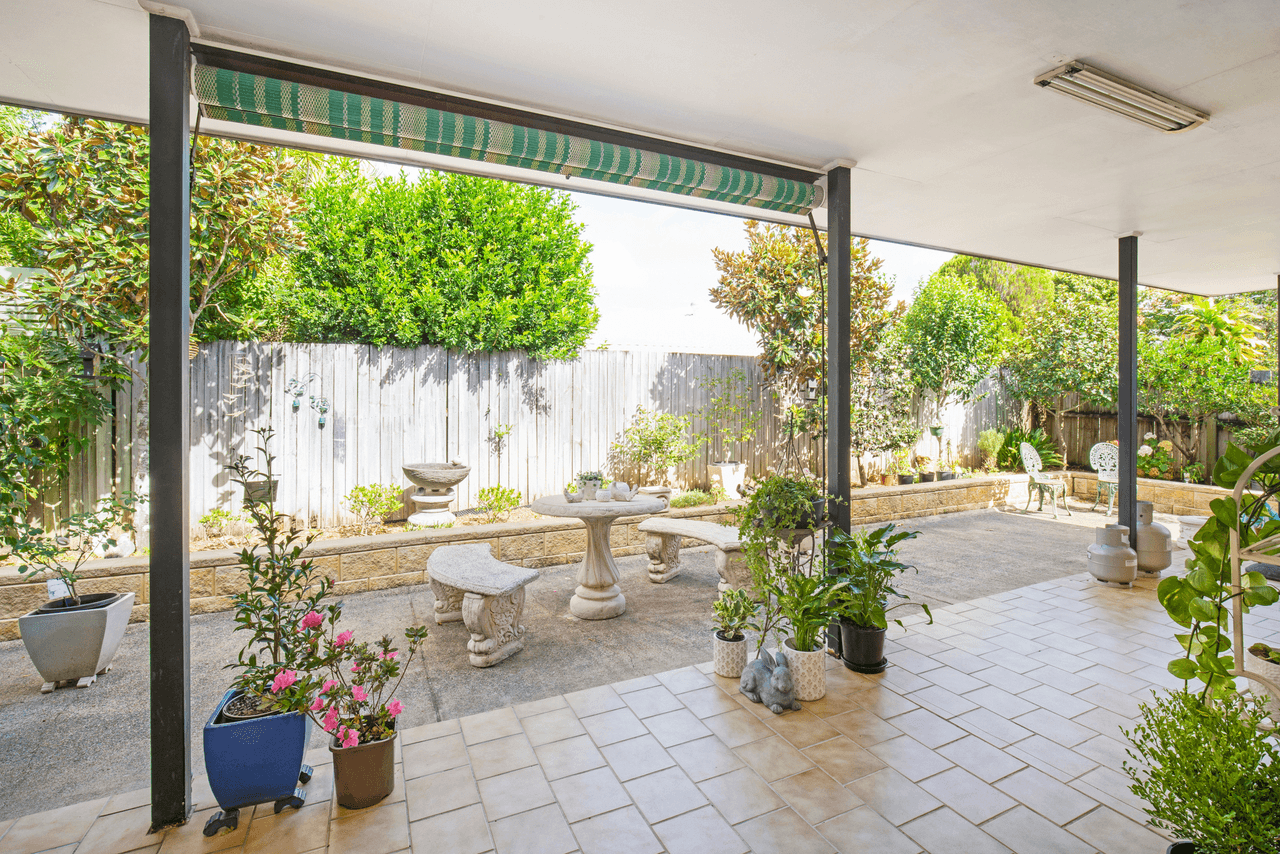 5 Summit Crescent, CARRARA, QLD 4211